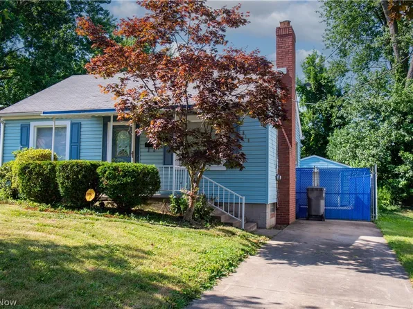 818 Palmer Ave, Youngstown, OH 44502