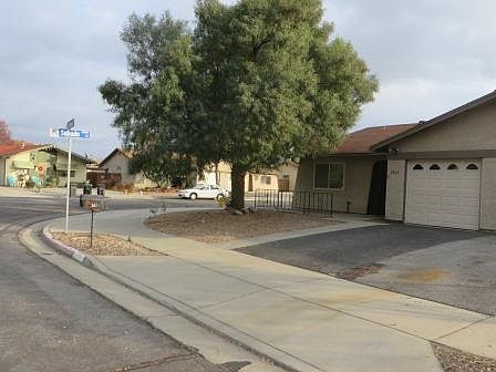 3rd image of 2021 La Mesa Ct