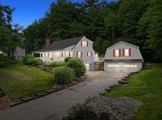 64 Buttonwood Ave, Sutton, MA 01590