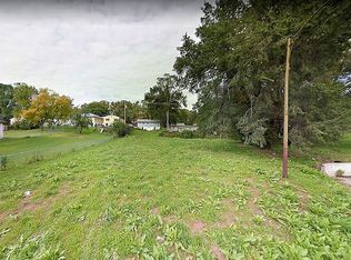 4454 Kansas Ave, Omaha, NE 68111