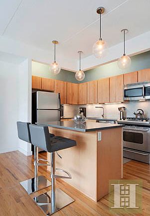 3rd image of 475 Sterling Pl APT 2E