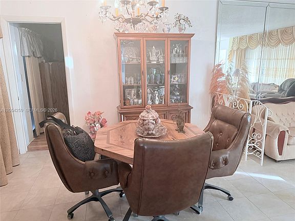 4th image of 21105 NW Miami Ct
