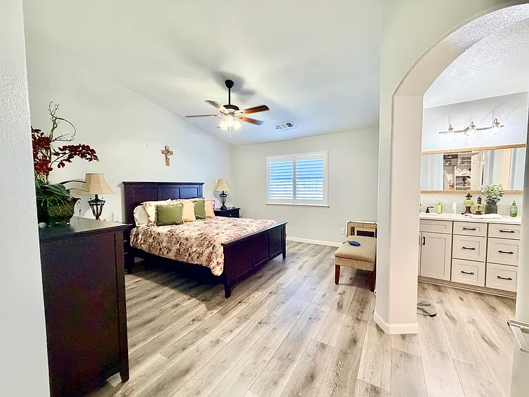 1468 Cornell Ct — Photo 14
