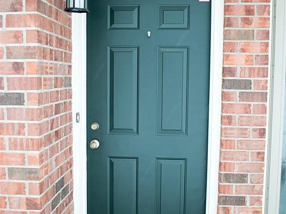 2nd image of 11377 N Woods Dr