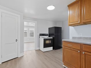 41 Court St #43, Bath, ME 04530