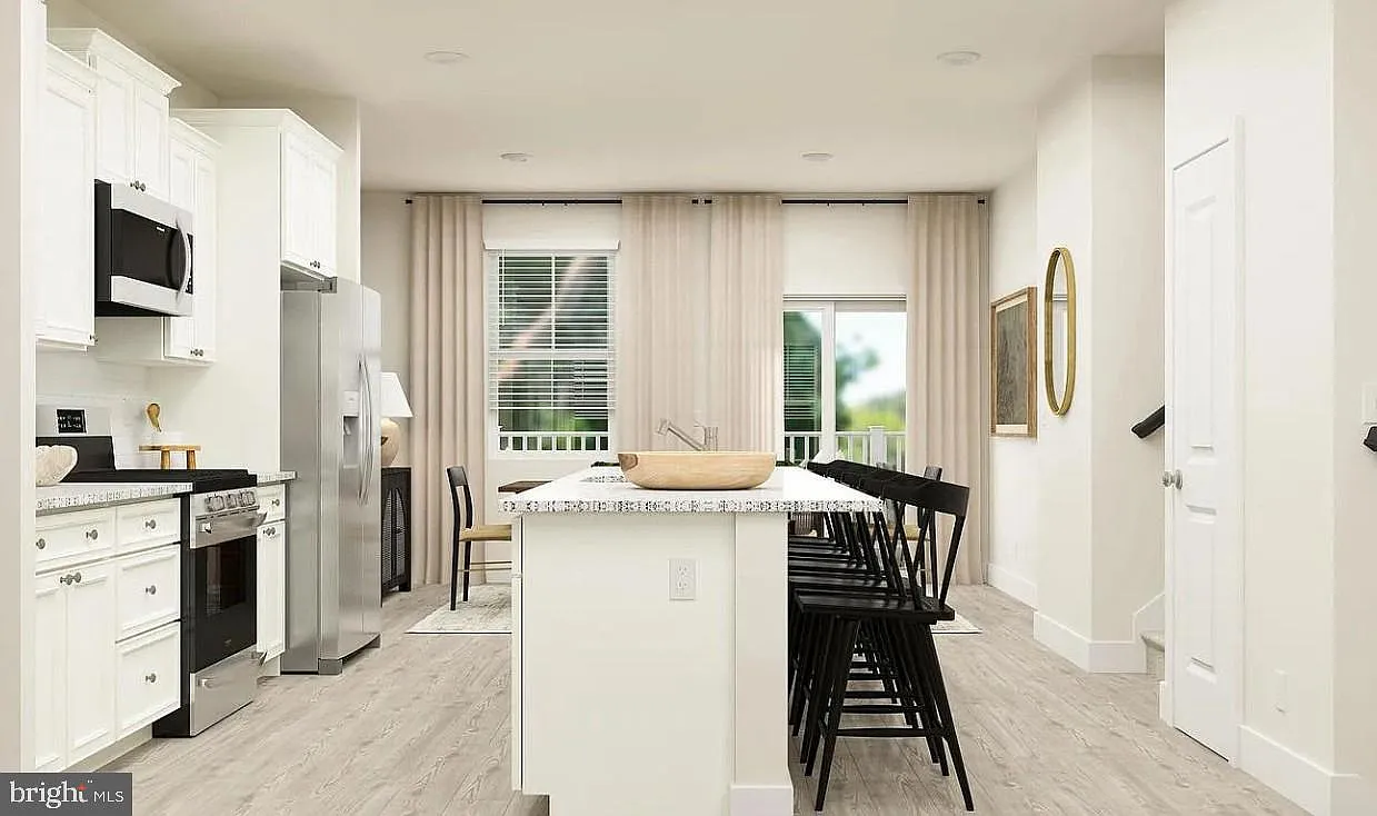 3 bed, 2.5 bath, 2254 sqft, $2,350 — Photo 3