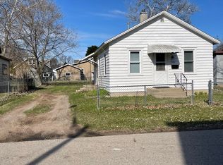 1901 14th St, Menominee, MI 49858