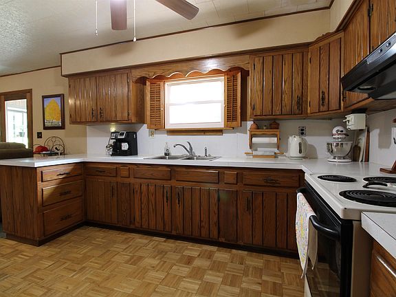 2nd image of 2835 E State Road 10