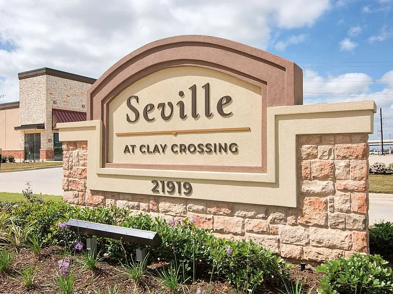 Seville at Clay Crossing — Photo 3