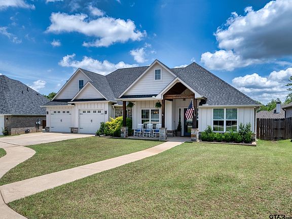 3rd image of 7340 Shoal Creek Ct