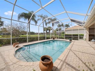 8427 Gleneagle Way, Naples, FL 34120