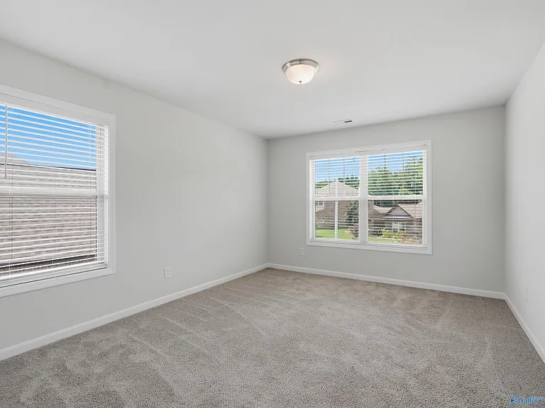 122 Kretzer Ct — Photo 23