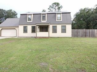 104 Sunset Pt, Palatka, FL 32177