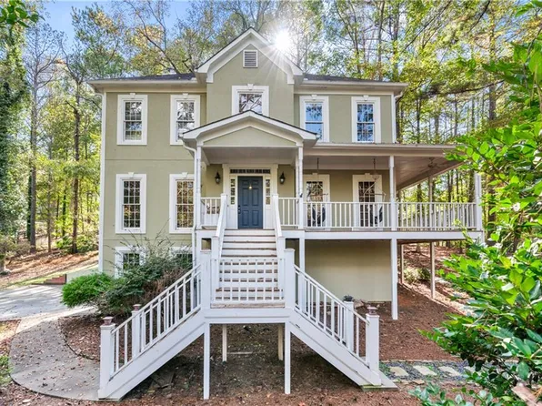 611 Pine Ter, Canton, GA 30114
