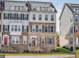 1749 Cottonwood Grove Rd, Dumfries, VA 22026