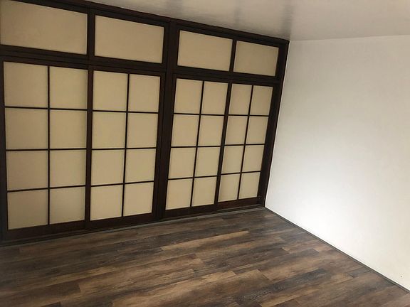 3rd image of 1201 E Ponce De Leon Blvd APT 206