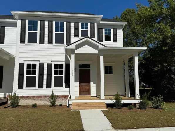 3900 Reunion Pointe Lane, New Bern, NC 28562