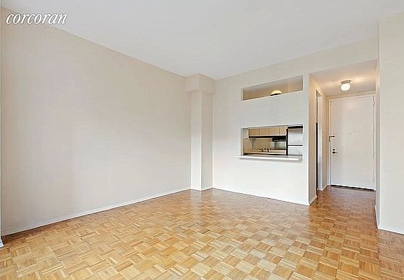 3rd image of 250 W 89th St APT 15A