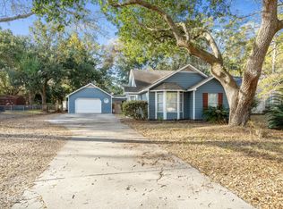 4 Burlington Land Rd, Beaufort, SC 29906