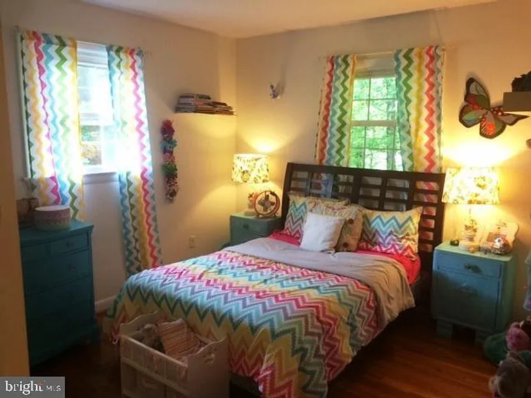 3913 Moss Dr — Photo 12
