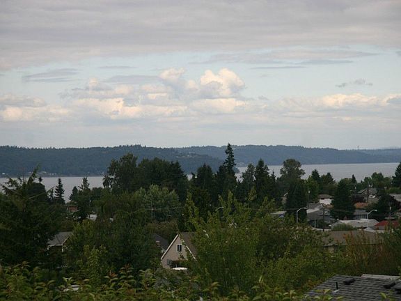 2nd image of 3853 Commencement Bay Dr