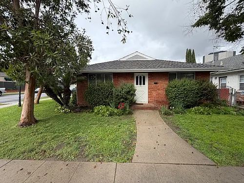 4143 Warner Blvd #101 Photo 1