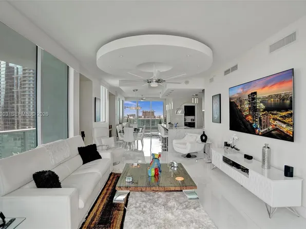 900 Biscayne Blvd, Miami, FL