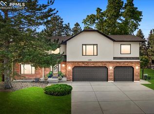 125 Briarcrest Pl, Colorado Springs, CO 80906