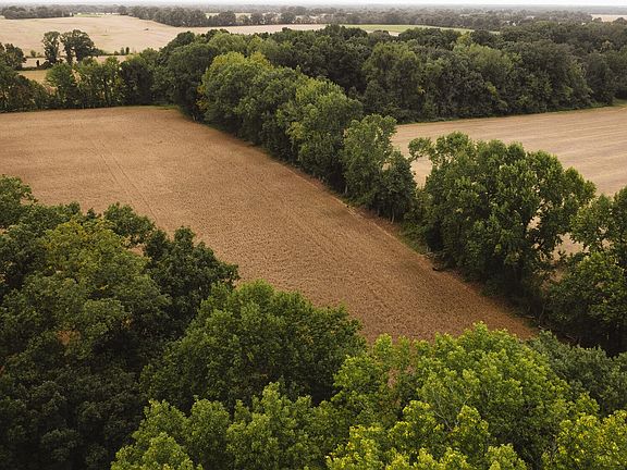 4th image of 1874 Cypress Creek Rd