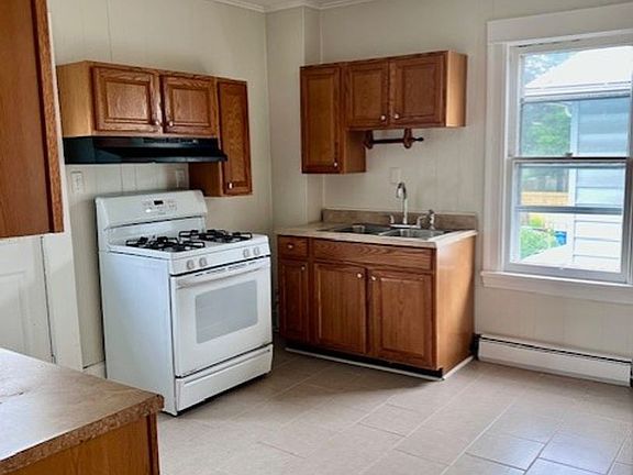 3rd image of 244-246 Elmendorf St #2