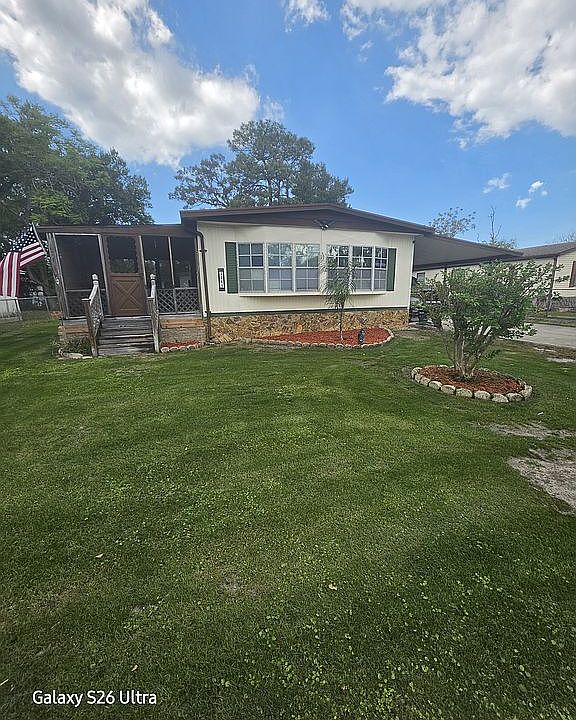 1st image of 3349 Harden St