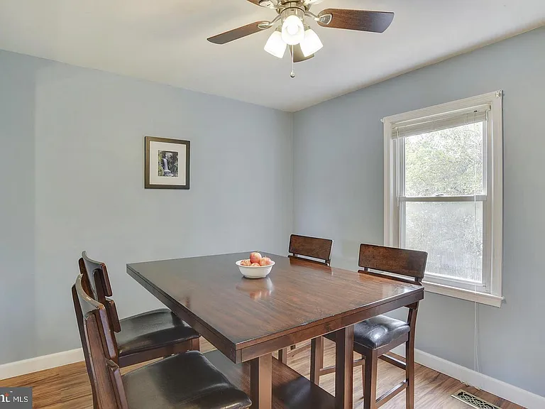 9438 Abingdon Ct — Photo 9