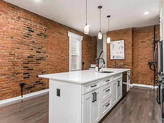 3rd image of 60 Clark Pl #64
