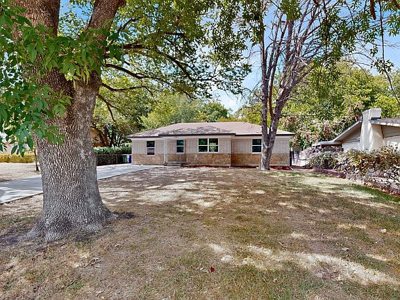 5th image of 721 Hall Rd