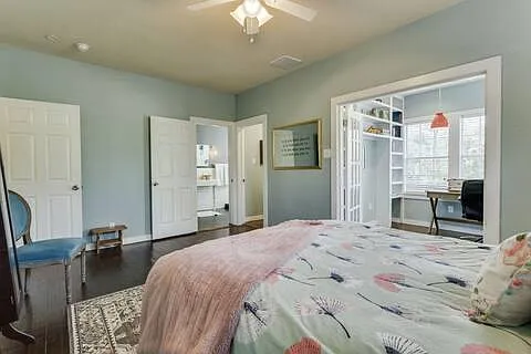 419 W Lullwood Ave — Photo 9