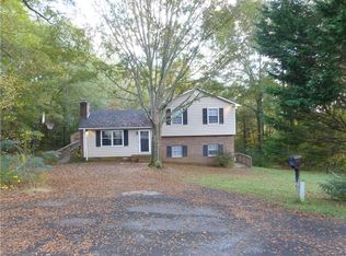 123 Bracken Ct, Liberty, SC 29657