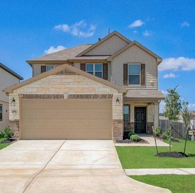 3 bed, 2.5 bath, 1818 sqft, $2,200 — Photo 2