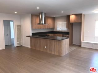 7849 Flight Ave, Westchester, CA 90045