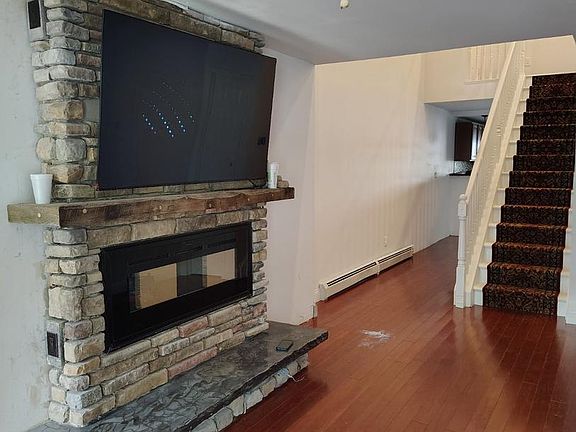 5th image of 1019 South St