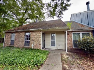 11090 Red Oak Dr, Baton Rouge, LA 70815