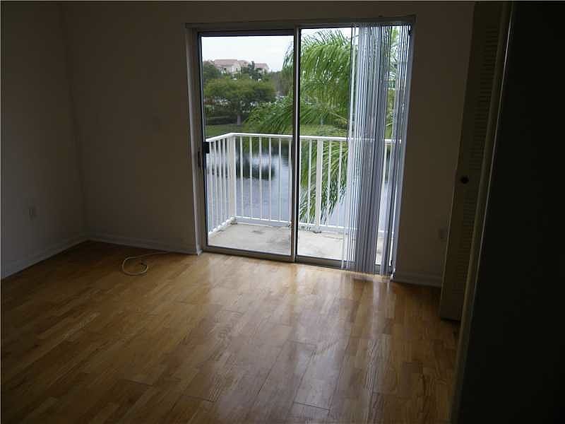1st image of 3902 NW 90th Ave #3902
