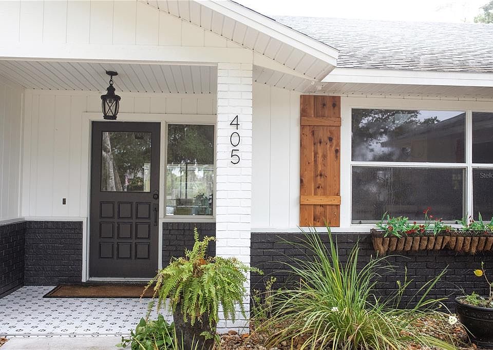 1st image of 405 Lambert Ave