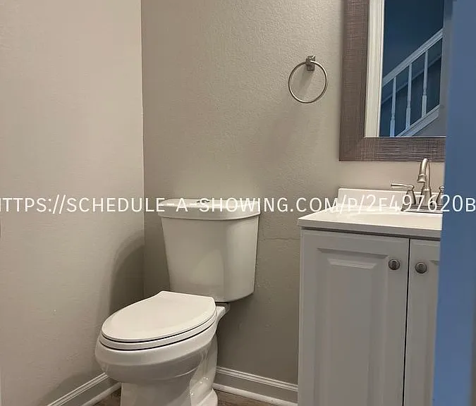 11907 Saint Charles Blvd — Photo 12