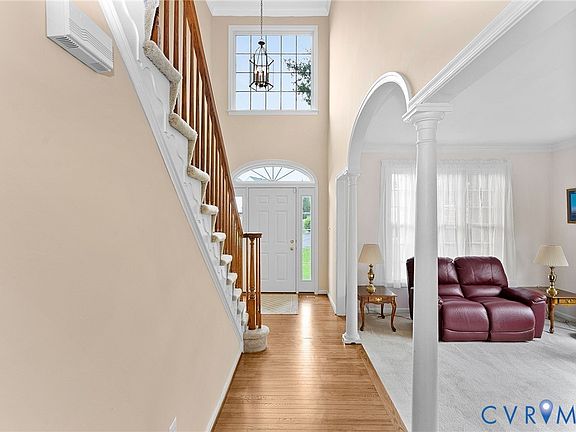 3rd image of 13904 Leeton Cir