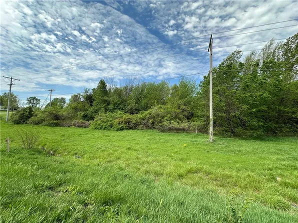 N 139th St, Basehor, KS 66007