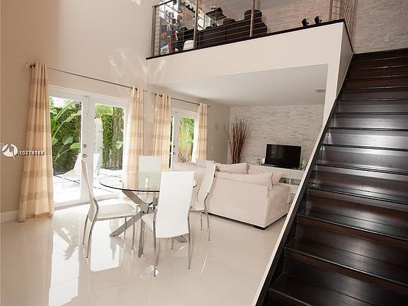 2nd image of 1437 Springside Dr #1437