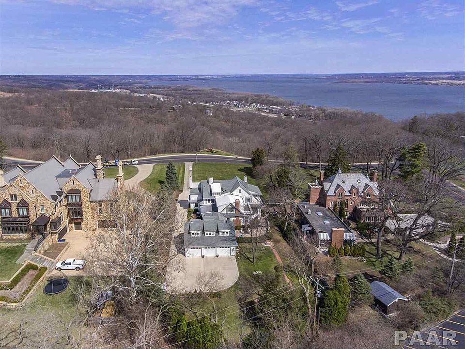 4725 N Grandview Dr, Peoria Heights, IL 61616 Zillow