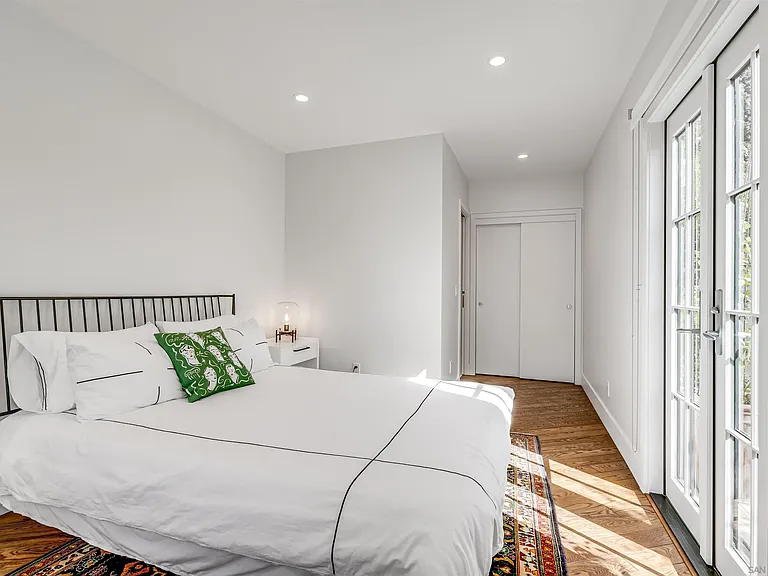 7135 Olivetas Ave — Photo 34