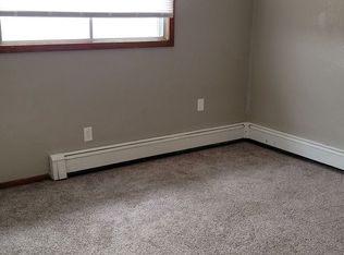 1301 3rd St NW #5, Mandan, ND 58554