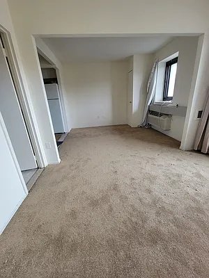 Rented by Metro Park Realty Inc | media 21